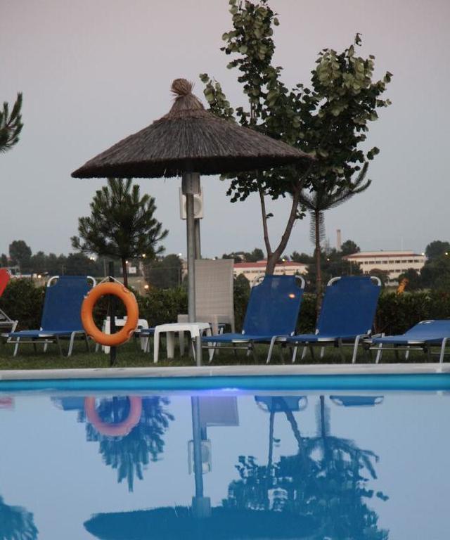 Alexander Hotel Сере Экстерьер фото